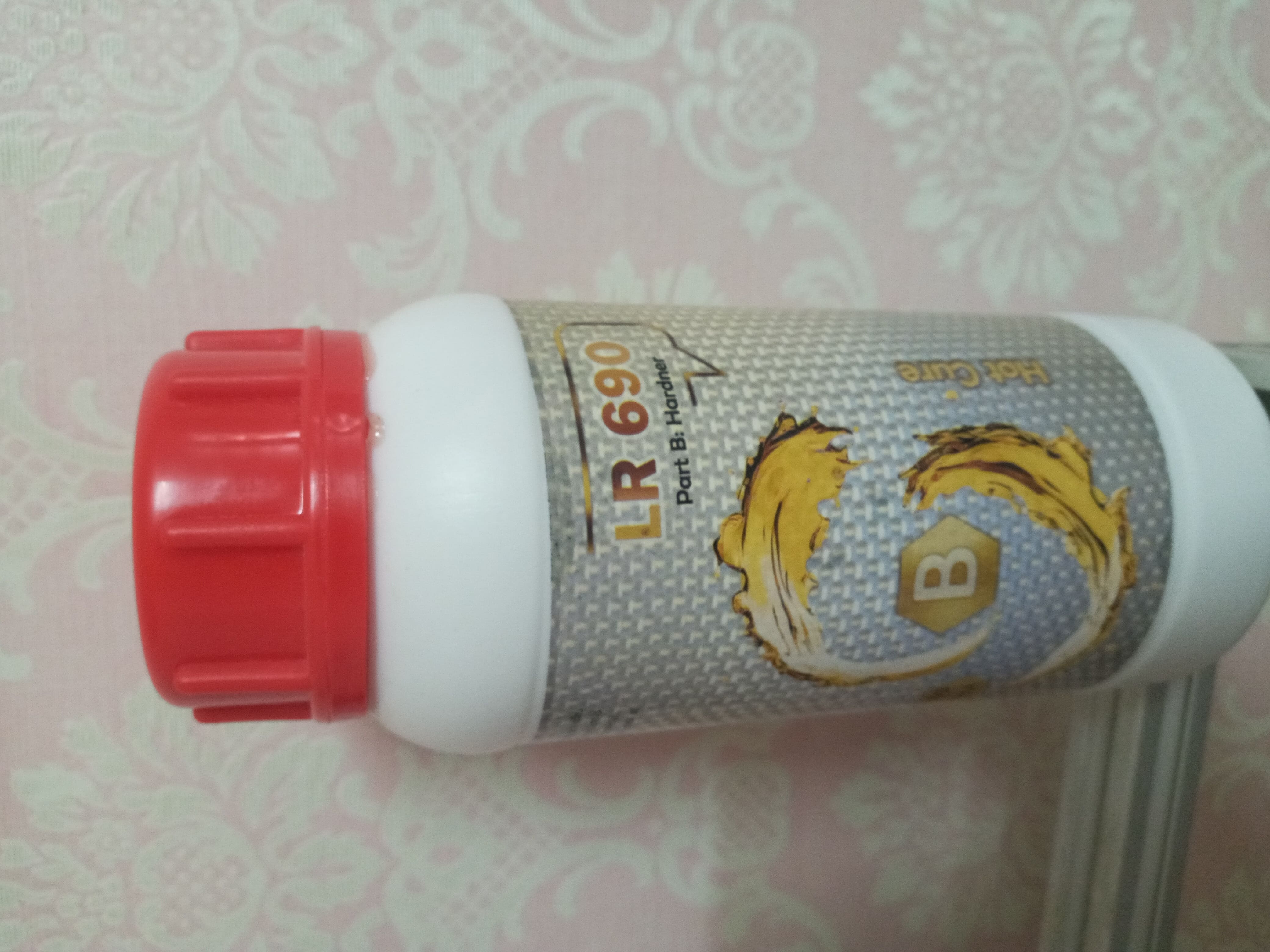 رزین حرارتی LR690 مخصوص پالتروژن و SMC - مناسب برای ساخت قطعات کامپوزیتی با کیفیت بالا