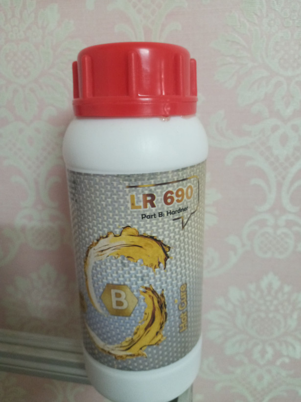 رزین حرارتی LR690 مخصوص پالتروژن و SMC - مناسب برای ساخت قطعات کامپوزیتی با کیفیت بالا